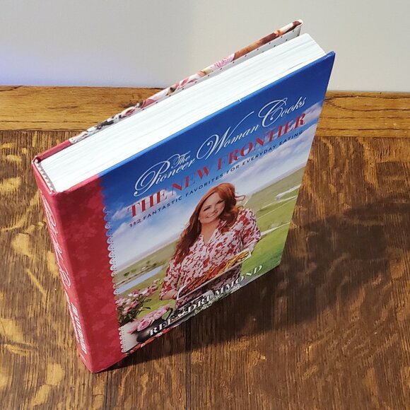 Pioneer Woman Cooks "The New Frontier" Cookbook by Ree Drummond - Picture 7 of 7